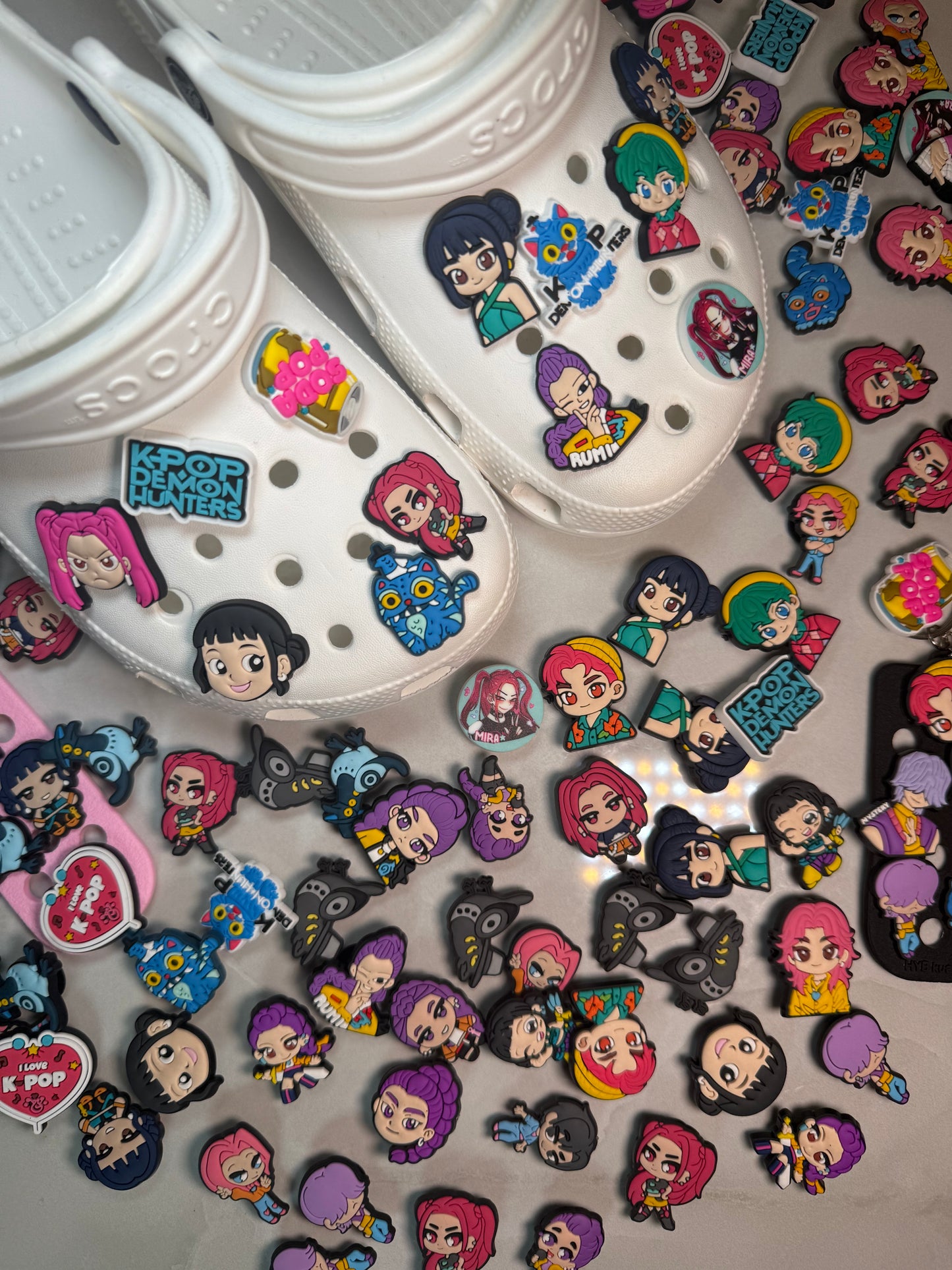 K-Pop Demon Surprise Package X6 Charms